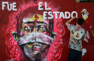Jalisco. Miles marchan por solidaridad con Ayotzinapa. Foto: Rafael del Río